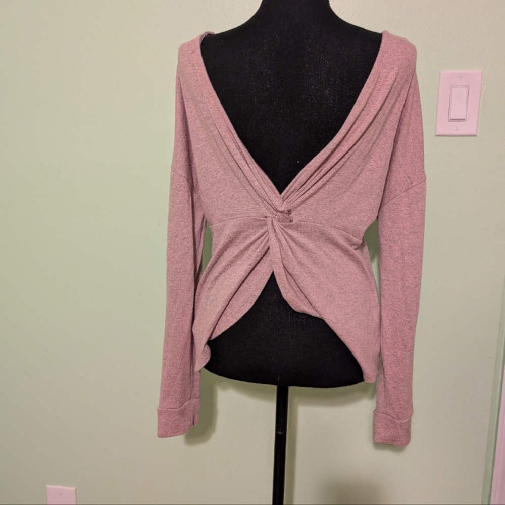 Derek Heart Open back sweater